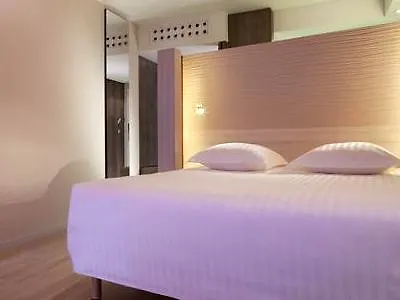 Otel Oceania Ferrand