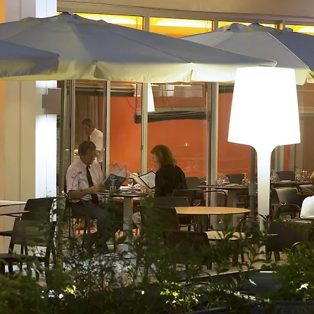 Otel Oceania Ferrand