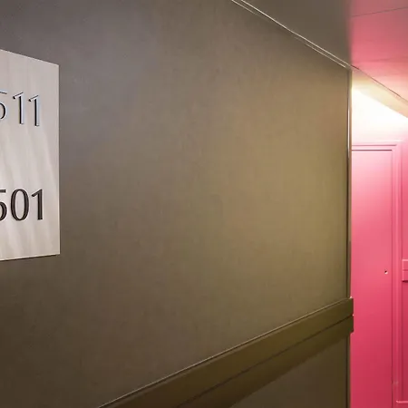 Otel Oceania Ferrand 4*