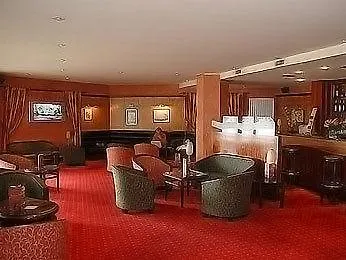 Oceania Ferrand Hotel