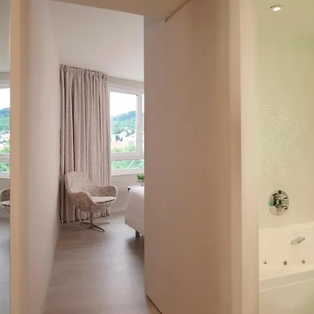 Hotel Oceania Ferrand 4*