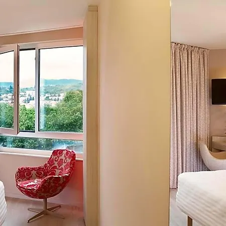 Oceania Ferrand Hotel